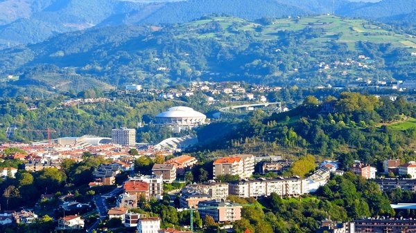¿Por qué camping con Vasco piscina Berrua para vacaciones?